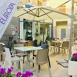 Europa Hotell 2*