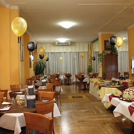 Hotel Europa 2*