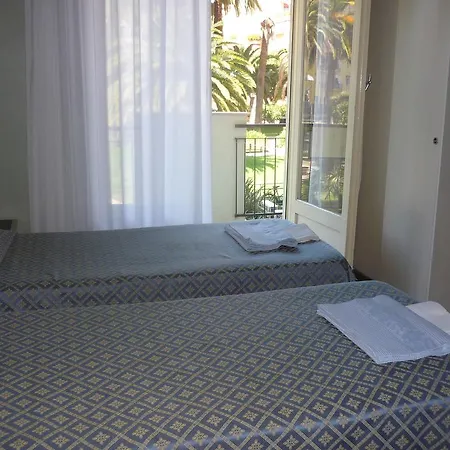Hotel Europa 2*