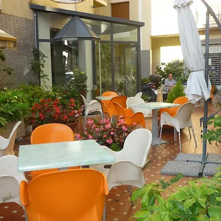 Europa Hotel 2*