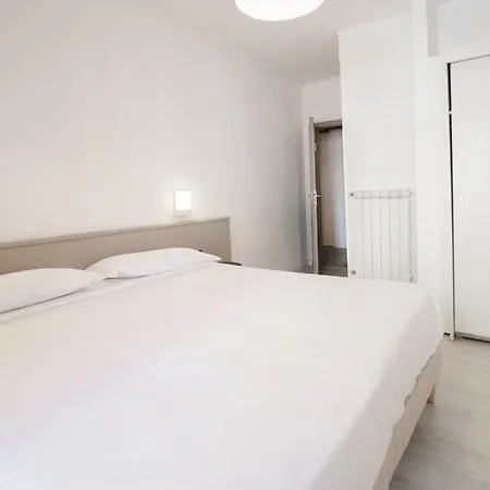 Szálloda Europa 2*