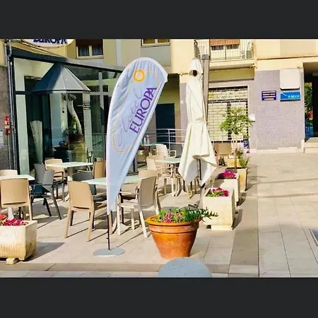 Europa Hotel 2*